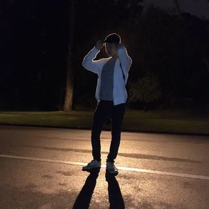 Meet your Posher, Leon